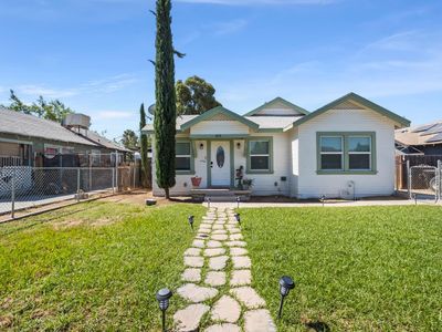 419 Ray St
