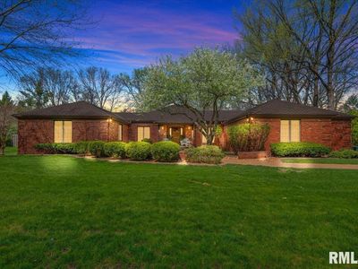 2223 Cardinal Dr