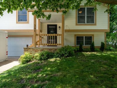 301 Bentley Dr