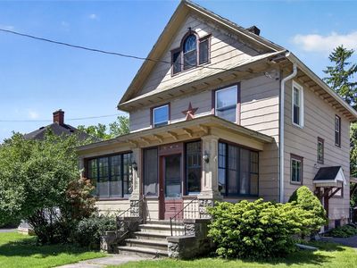 107 Edgett St