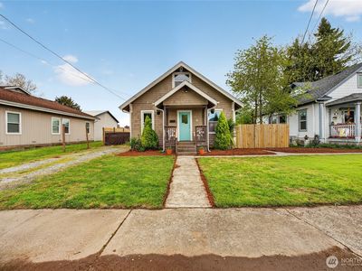 1203 W Main St