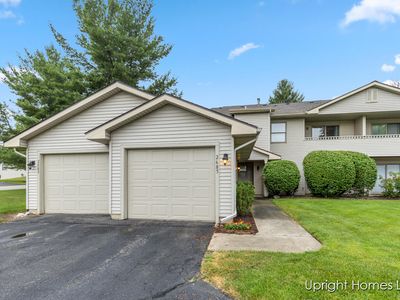 2685 Hillandale Dr NW