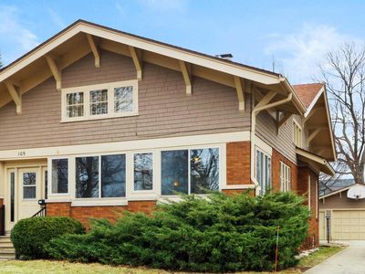 109 South Eighth STREET