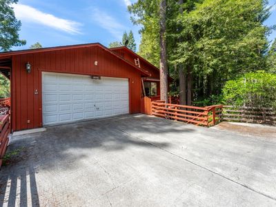 26095 Poppy Drive