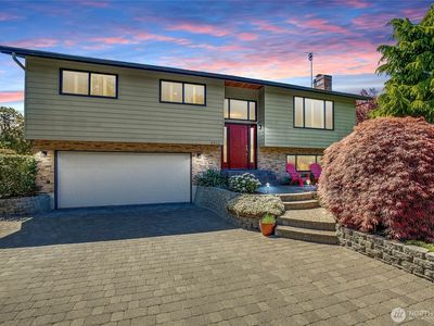 4900 186th Place SW