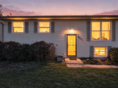 Property at 9417 W Hawthorne Ave, Mokena, IL