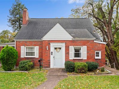 Property at 3172 Churchview Ave, Pittsburgh, PA