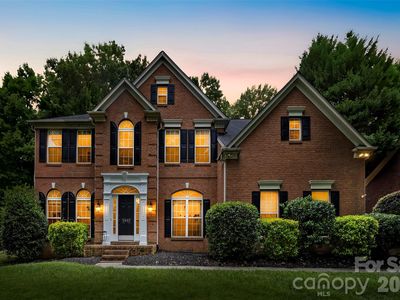 2832 Shady Reach Ln