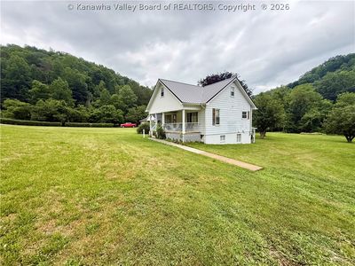 1663 Grapevine Rd