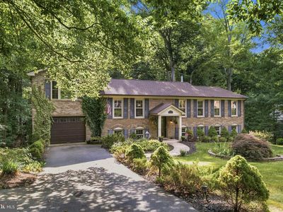 5317 Lily Ct
