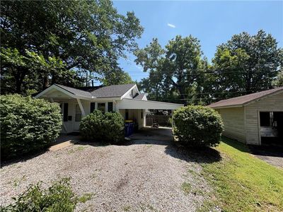 Property at 5509 Maple St, Mission, KS