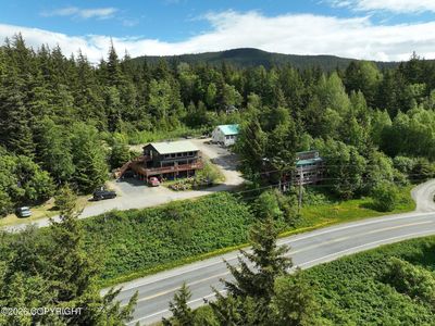 1138/1146 Mud Bay Rd