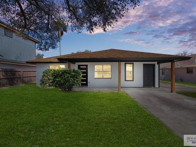 307 Calle Del Jardin