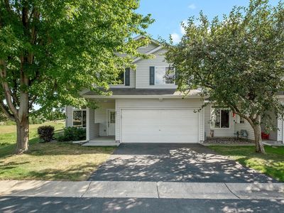 631 Roundhouse St #2404
