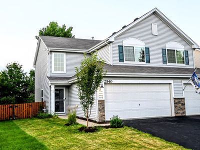 Property at 2540 Carlisle Ln, Hampshire, IL