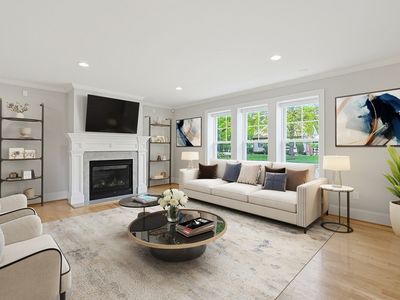 1362 Great Plain Ave #1