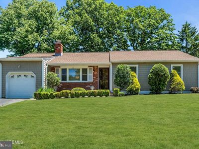 2558 Stearns Dr