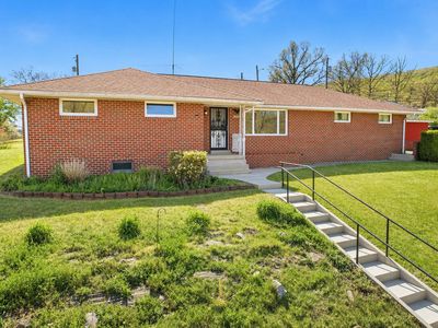 12043 Iris Ave