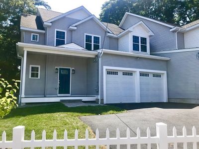 93 Calvary St #2