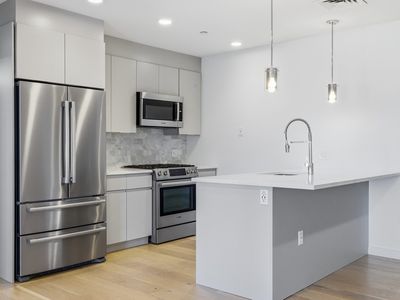16 Boardman St Unit 202
