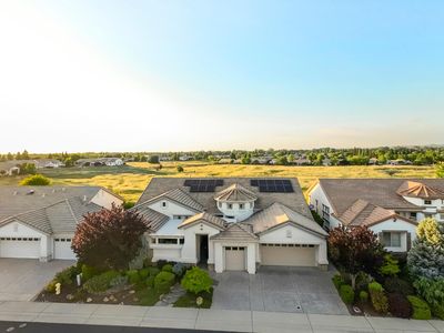 700 Canyon Oak Ln