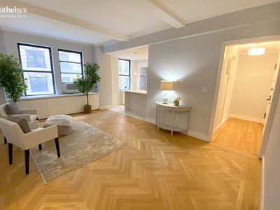 175 W 73rd St APT 3F