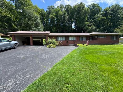1420 Shawnee Ave E