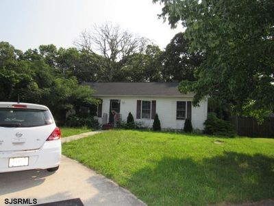 12 Renee Dr