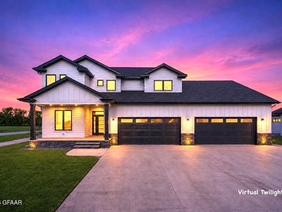 5498 Courtyard Dr