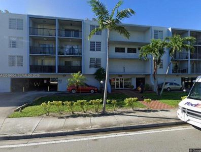 1250 NE 125th St APT 317A
