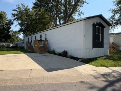 17311 E Us Highway 40 #G19