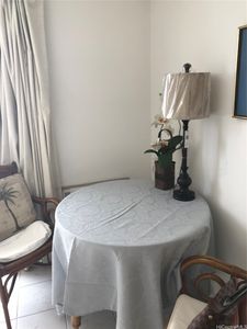 1920 Ala Moana Blvd APT 1906