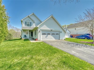 132 Cranbrook Ter