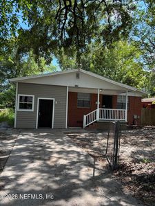 2502 ROBERT ST