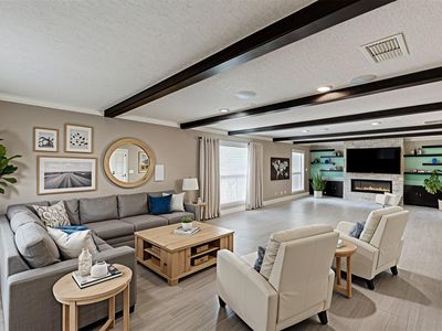 15110 Torry Pines Rd