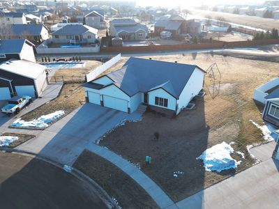 3760 Merrifield Dr S