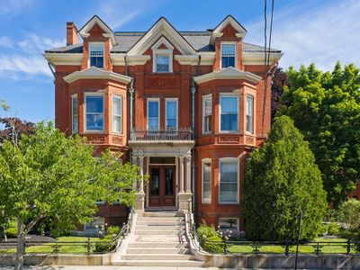 161 Pine Street #4