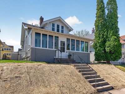 958 Carroll Ave