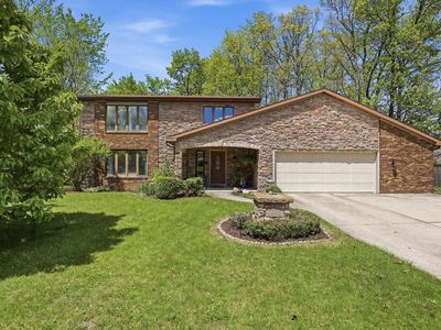 2208 Hearthstone Dr