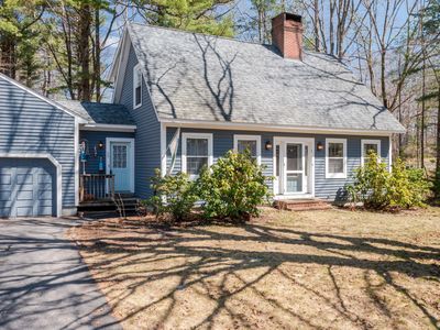 20 Windsor Pines Drive