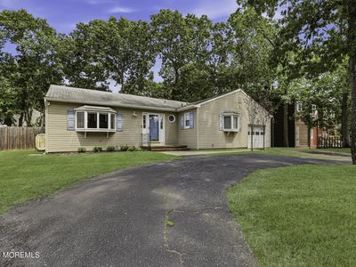 1600 Burrsville Road