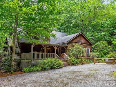250 Fairway Dr