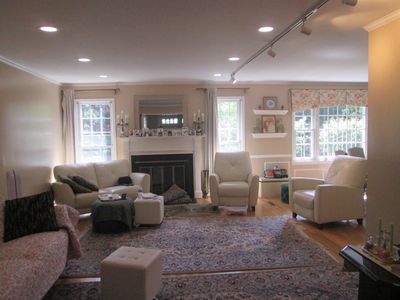 14 Cherbourg Ct