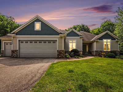 2844 Bunker Hill Dr