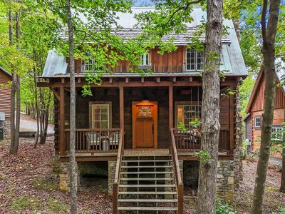 45 Valley Rim Dr