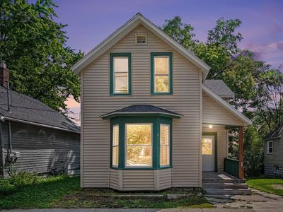 40 Mack Ave NE