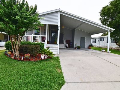 915 Lantania Pl