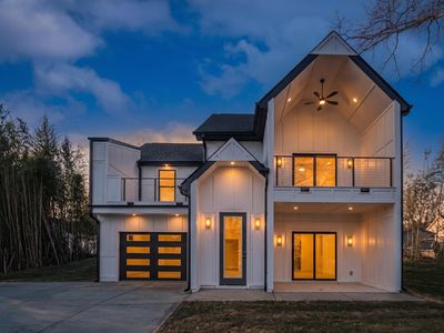 301 Front St