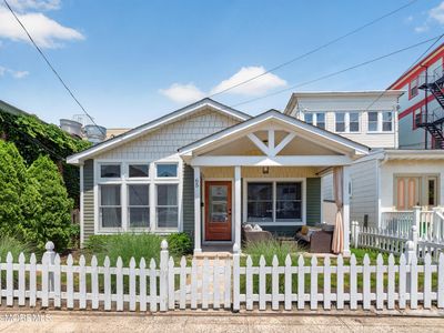65 Heck Avenue