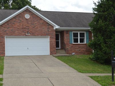 4725 Wooded Oak Cir